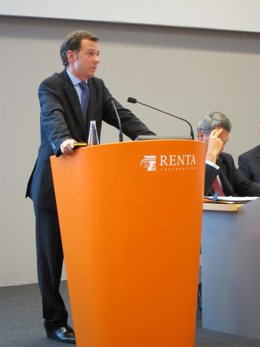 Juan Velayos, Renta Corporación