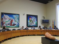 PSOE y BNG cargan contra la "monopolización y precarización" del salvamento al vender la Xunta dos helicópteros