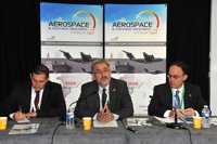 Junta y Safran firman un acuerdo para crear un banco de ensayos del A350 e impulsar el sector andaluz