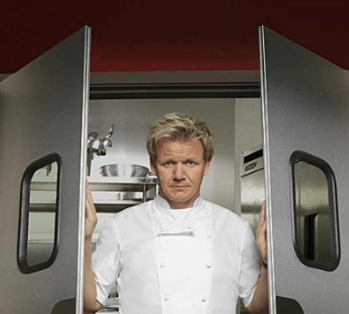 El famoso chef Gordon Ramsay provoca una "Pesadilla en la cocina