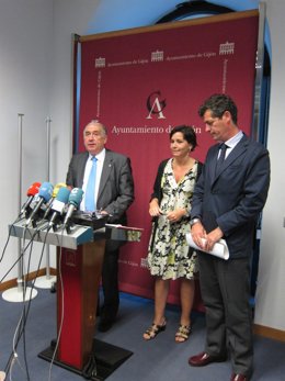 Vicente Gotor Y Carmen Moriyón