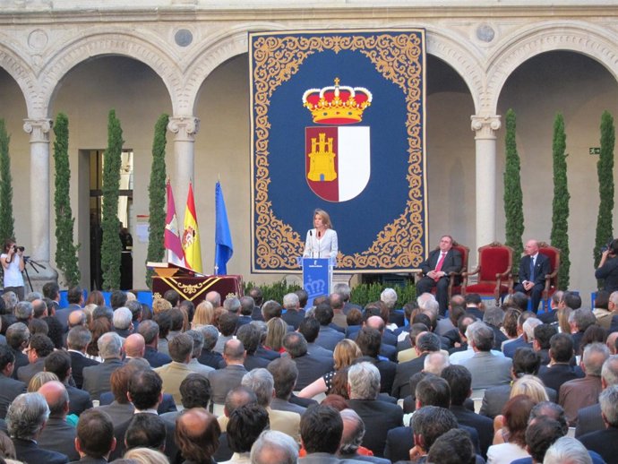 Cospedal, Durante Su Toma De Posesión Como Presidenta De Castilla-La Mancha