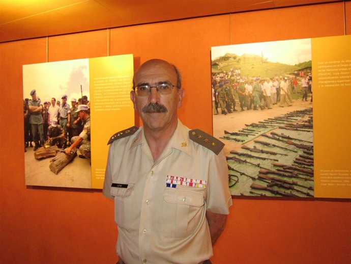 El Coronel Leiva, En La Exposición