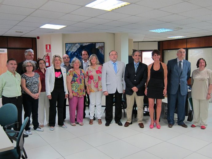 Equipo De Gobierno Saliente Y Entrante De La Conselleria De Educación.