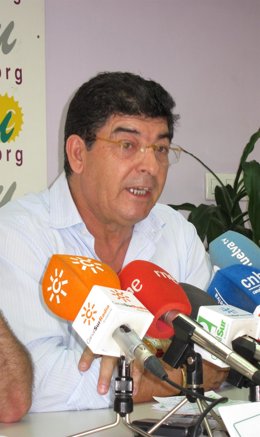 El Coordinador General De IULV-CA, Diego Valderas. 