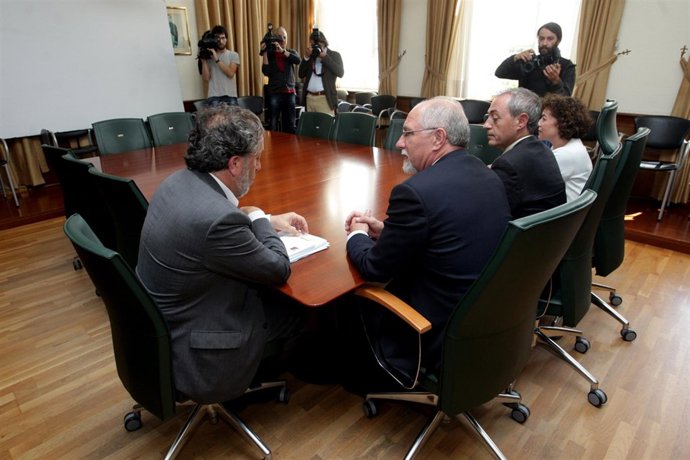 REUNION DA MESA SECTORIAL EN EDUCACION.