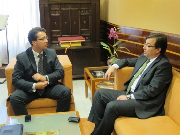 Fernando Manzano Y Guillermo Fernández Vara