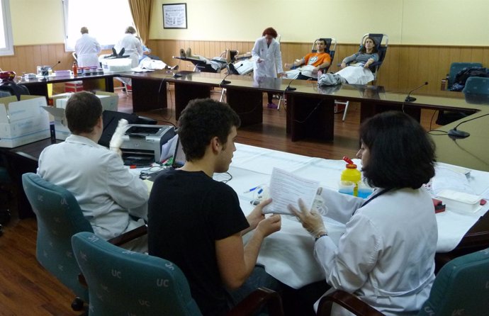 Donación sangre en la Universidad.