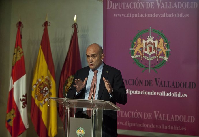 El Presidente De La Diputación De Valladolid, Jesús Julio Carnero.