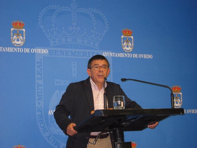 El Concejal De IU En Oviedo Roberto Sánchez Ramos