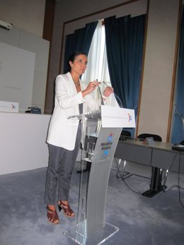 Pilar Rojo, Presidenta Del Parlamento, Presenta Puertas Abiertas