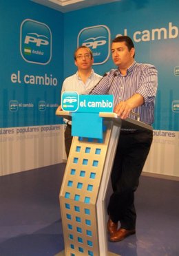 El Secretario General Del PP-A, Antonio Sanz, En La Sede Regional