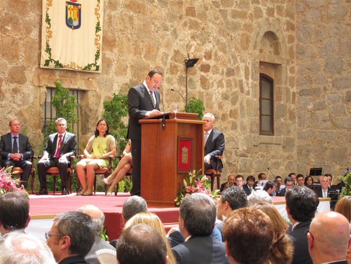 Toma De Posesión De Pedro Sanz Como Presidente De La Comunidad De La Rioja