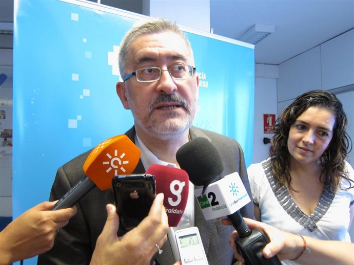 El Consejero De Economía, Innovación Y Ciencia, Antonio Ávila