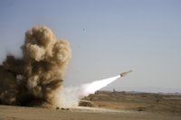 Irán realizará nuevas maniobras con misiles 