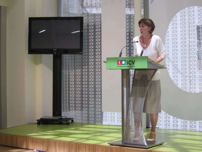 La Portavoz De ICV-Euia En El Parlament, Dolors Camats