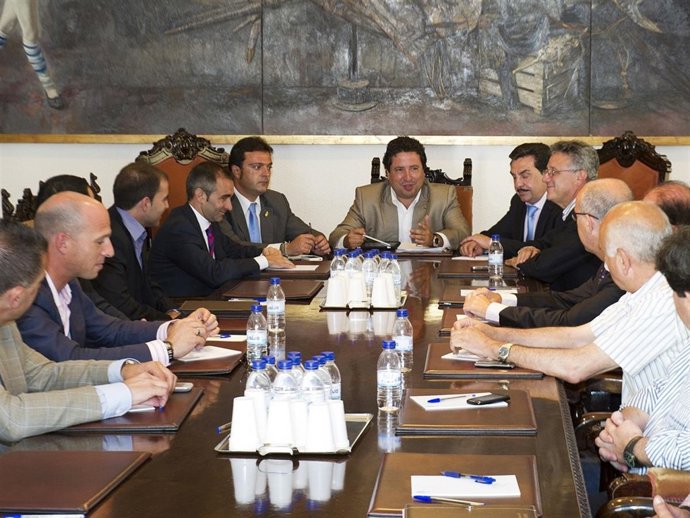 Moliner Presenta Su Equipo De Gobierno En La Diputación