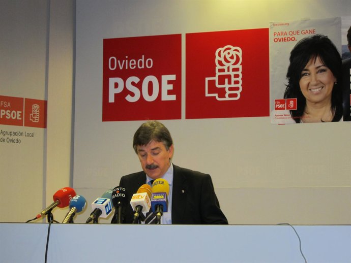 El Secretario De La AMSO, Alfredo Carreño