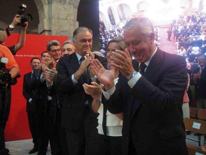 González Pons, Mato Y Arenas Durante El Acto