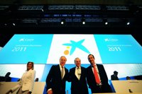 Criteria emitirá hasta 36 millones de acciones para retribuir a los accionistas