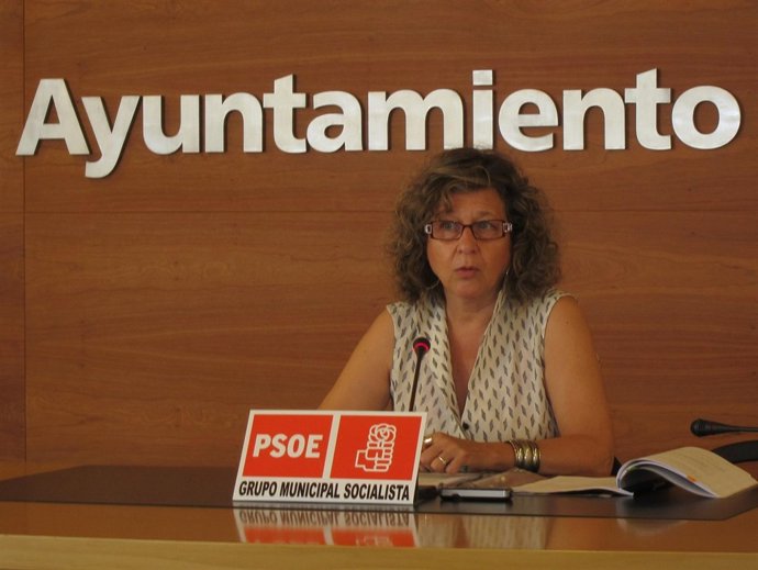La Concejala Del PSOE Concha Arribas