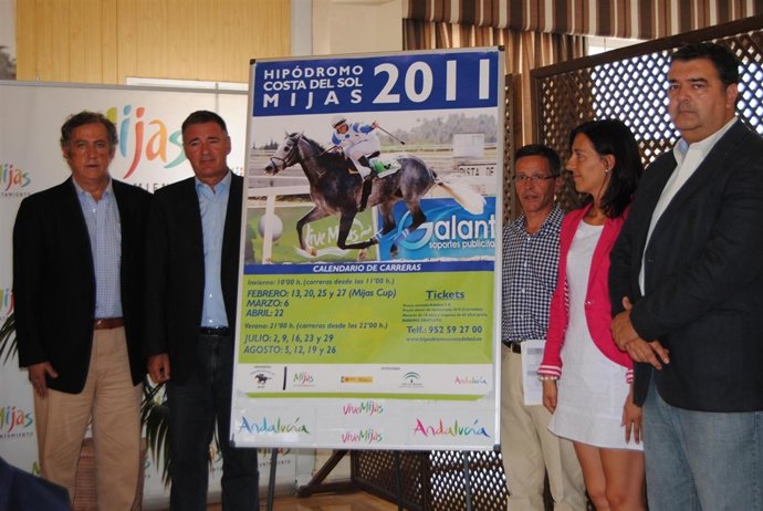 Presentación De Las Carreras De Verano Del Hipódromo