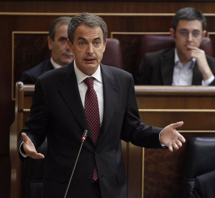 José Luis Rodríguez Zapatero En El Congreso