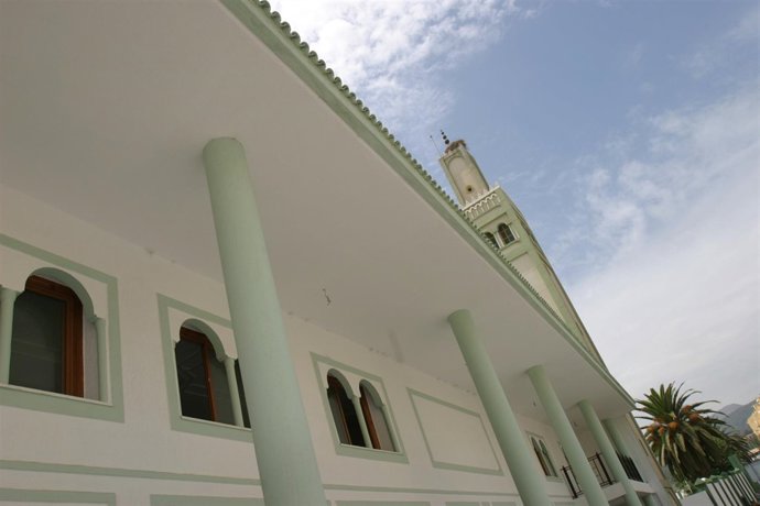 Exterior de la Mezquita de Ceuta