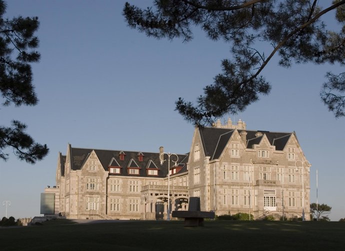 Palacio De La Magdalena