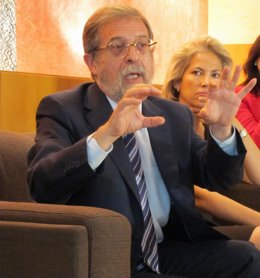 El Rector De La Universidad De Valladolid, Marcos Sacristán