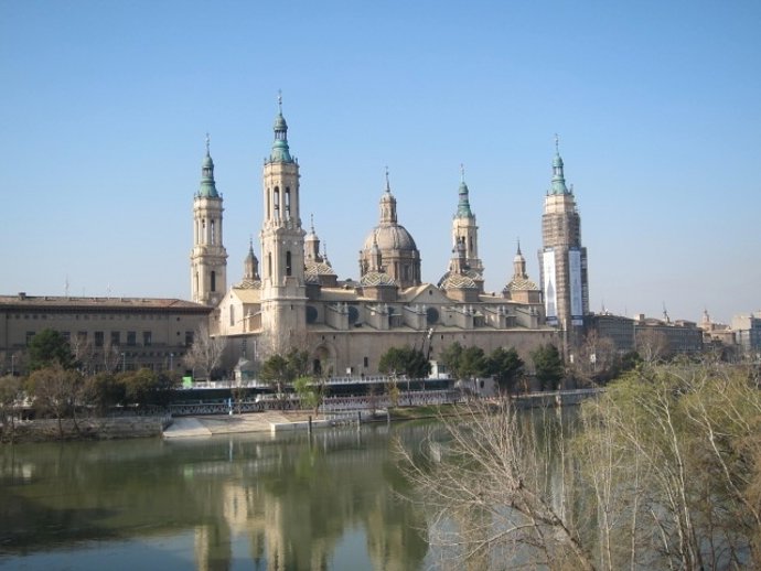 Ebro Y El Pilar