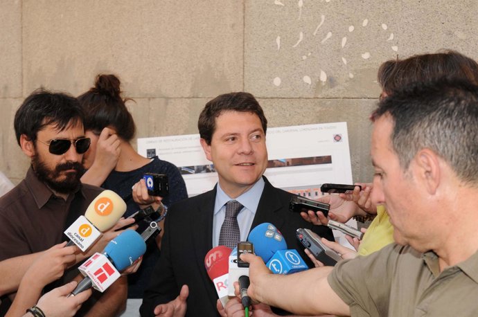 García-Page Atiende A Los Medios