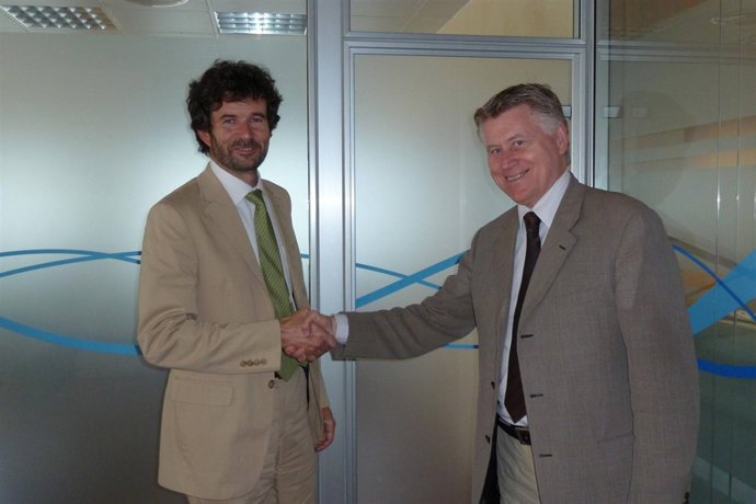 Eduardo Balaguerías Director Del IEO (Izda.) Y Carlos Massa, Director Acuamed