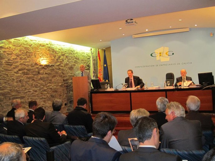 Antonio Fontenla, En El Discurso De Apertura De La Asamblea De La CEG