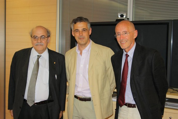 Andreu Mas-Colell, Luis Serrano Y Miguel Beato