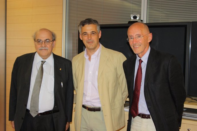 Andreu Mas-Colell, Luis Serrano Y Miguel Beato