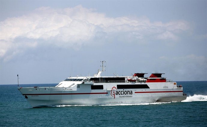 Buque De Acciona Trasmediterránea
