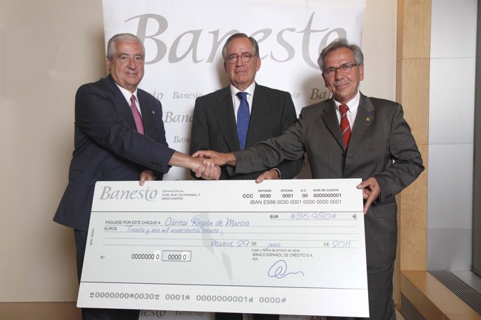 Banesto Con Cáritas Por Lorca