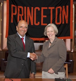 Emilio Botín, Presidente Del Banco Santander, Y Shirley M. Tilghman, De Princeto