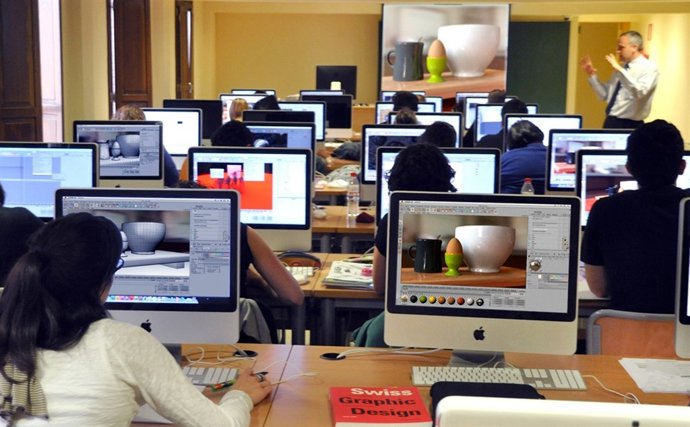 La UCV Ofrece Un Nuevo Grado En Multimedia Y Artes Digitales.