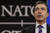 Rasmussen niega que la OTAN vaya a enviar fuerzas terrestres a Libia