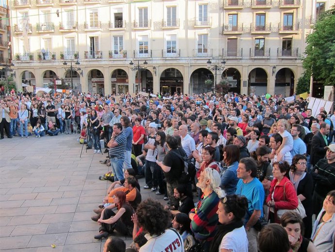 Indignados En La Plaza Del Mercado Hace Unas Semanas