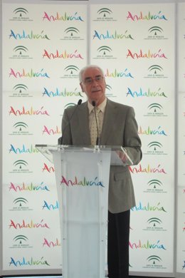 Alonso Presenta La Campaña De Verano De Andalucía Para La Comunidad De Madrid