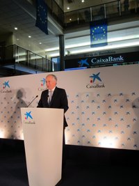 Nin prevé la normalización del crédito tras la bancarización