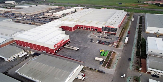 Centro Logístico De Urende En Córdoba