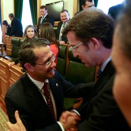 alberto nunez feijoo preside a toma de posesion do alcalde de santiago, gerardo 