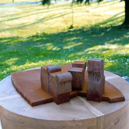 Rubielos De Mora Acoge Una Exposición En Homenaje A Chillida
