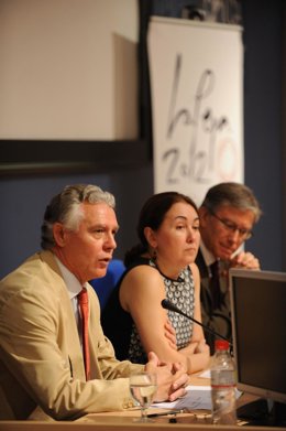 Menacho En Rueda De Prensa               