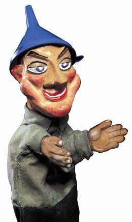 Pelegrín, Uno De Los Personajes De Teatro Arbolé