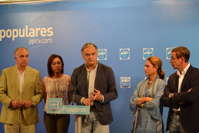González Pons En La Rueda De Prensa En La Sede Del PPCV